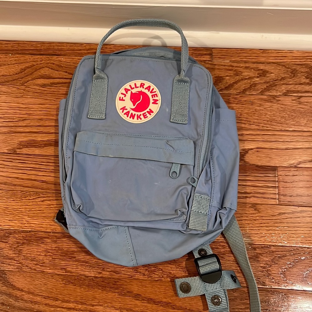 Fjallraven Kanken Mini Backpack